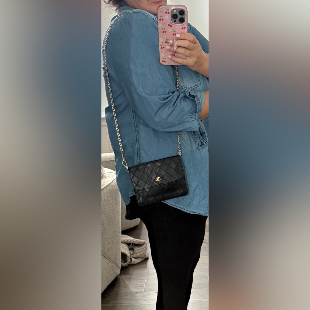 Chanel Black Quilted Leather Pouch - Picture 14 of 14